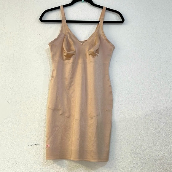 Ruby Ribbon Other - Ruby Ribbon Tan Slip Shape wear tummy control size 36